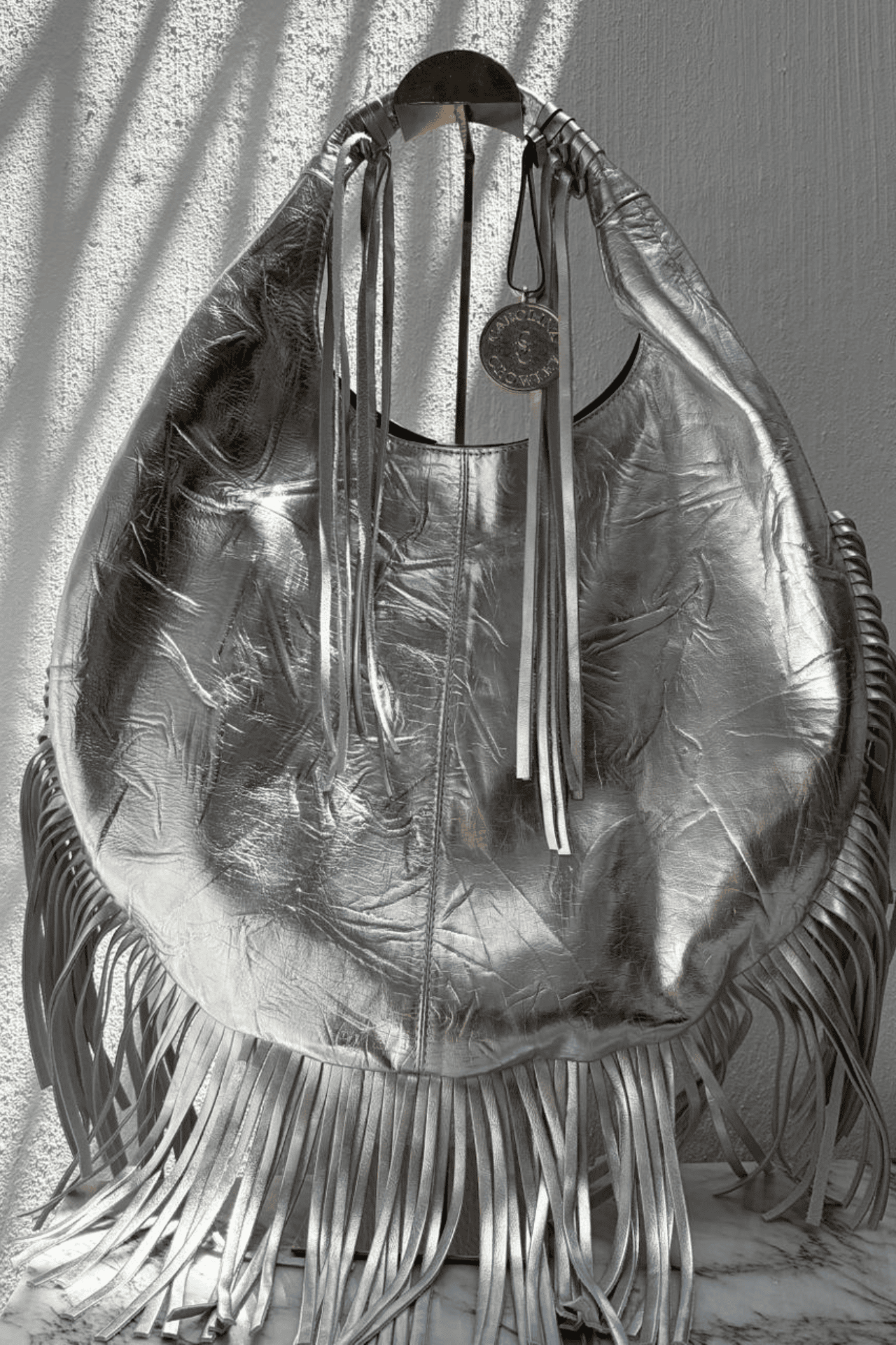 Hobo Bag Con Barbas - Plata