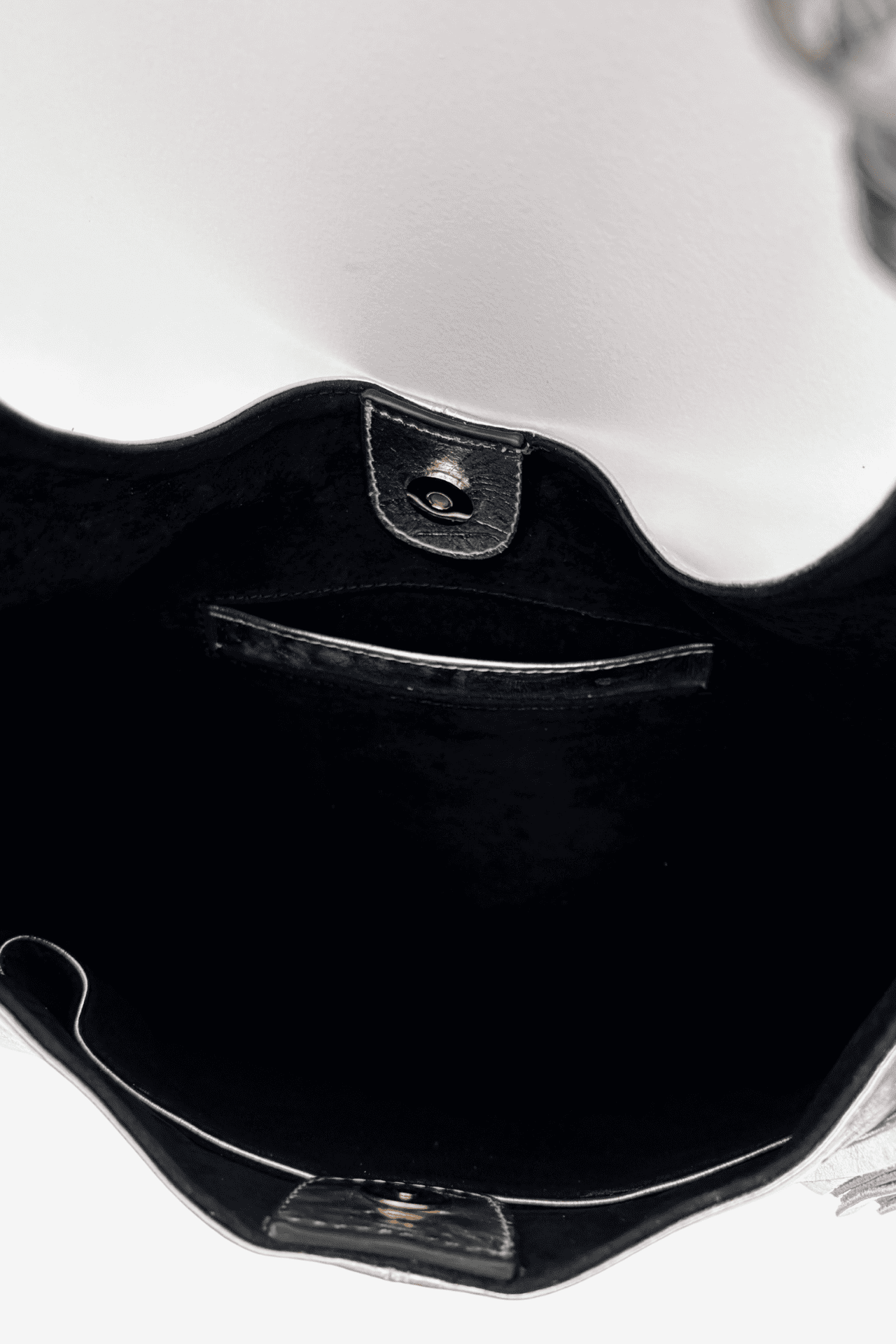 Hobo Bag Con Barbas - Plata