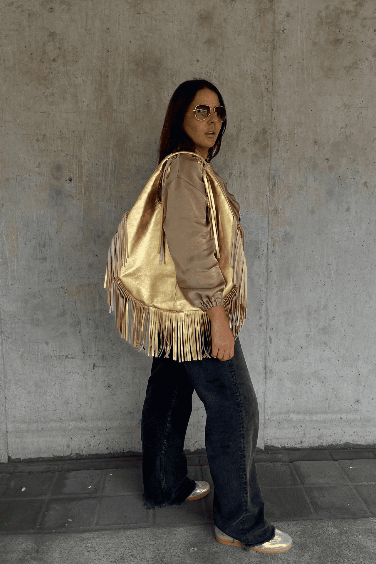 Hobo Bag Con Barbas - Oro