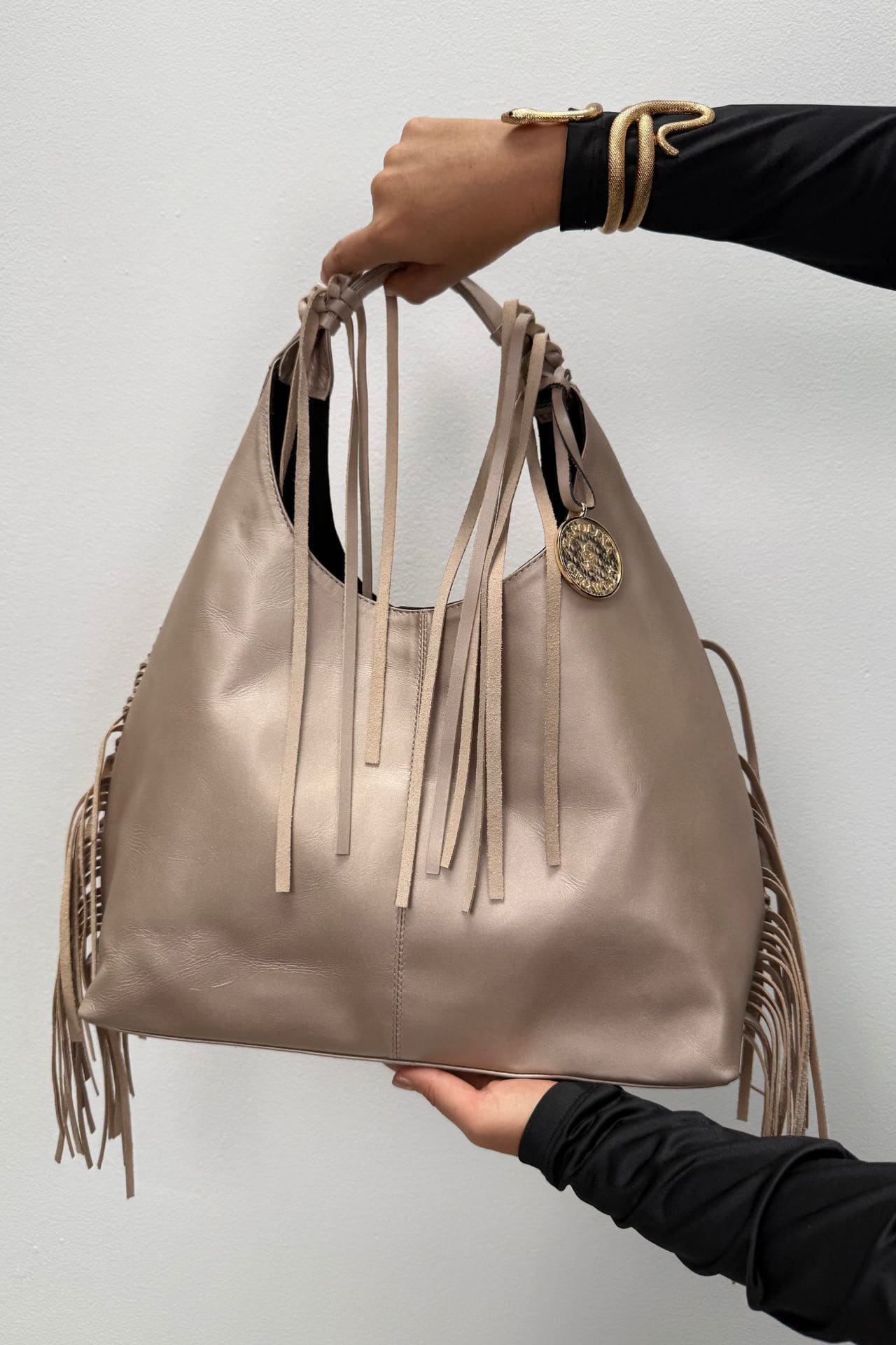 Media Hobo - Champagne Barbas