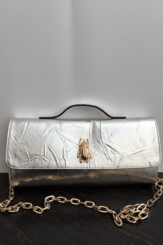 Clutch Amore - Plata Escarabajo