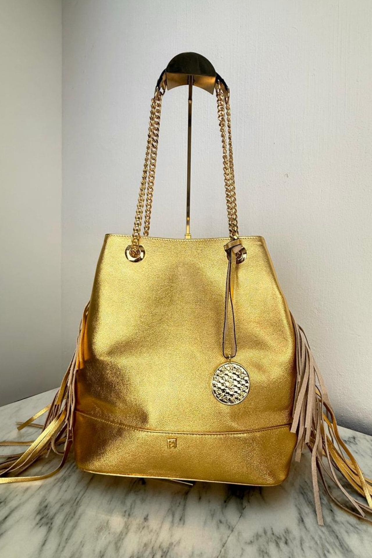 Tribeca Con Flecos - Oro