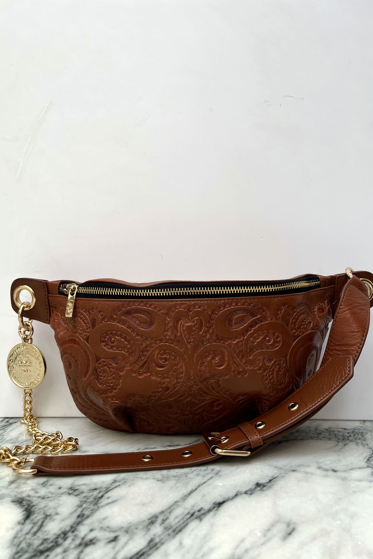 Belt Bag Cincelada - Camel