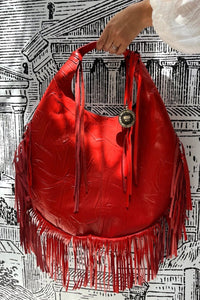 Hobo Bag Con Barbas - Rojo - Carolina Crowley Collection