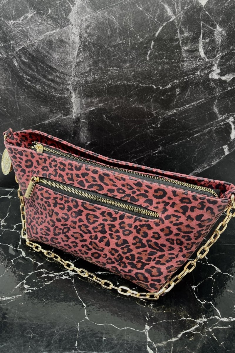 Urban Crossboy - Cheetah Rojo - Carolina Crowley Collection